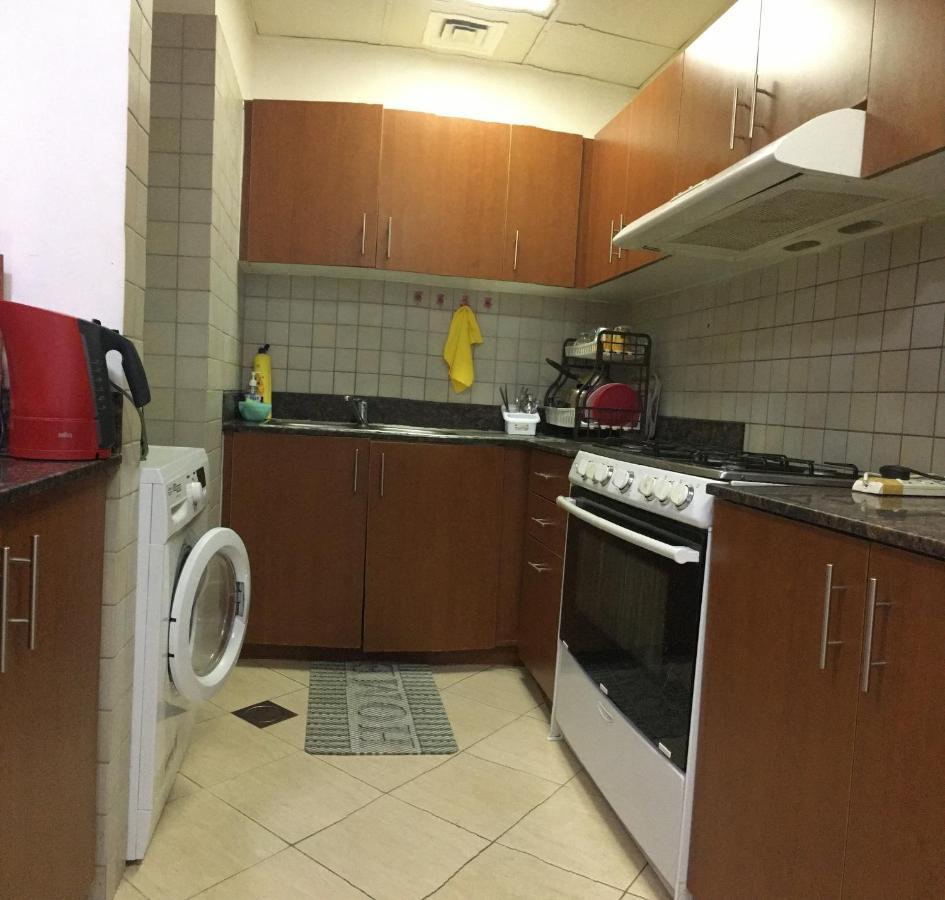 Octavius Home, Large 2 Bedroom Near Global Village & Outlet Mall Appartement